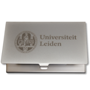 Visitekaartdoosje Universiteit Leiden